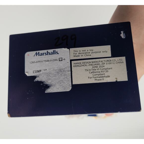 Marshalls Nutcracker Shopping Girl Christmas Figurine with Dog Sydney 2024 - Picture 15 of 16